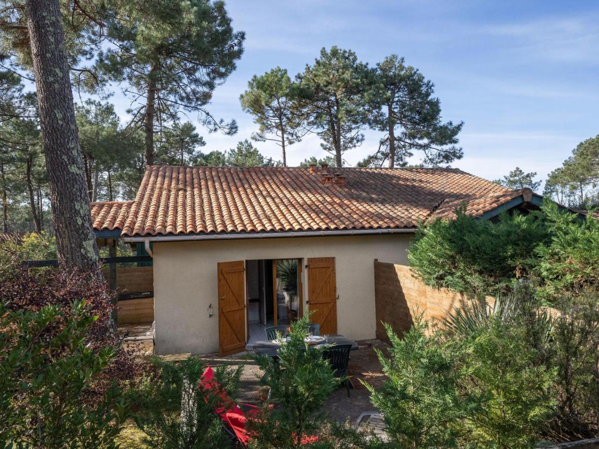 Holiday Home Jardins De La Pinede-9 By Interhome Лакано Екстер'єр фото